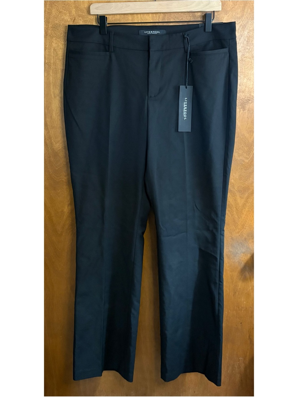 Liverpool Black High Rise Straight Leg Pleated Pants NWT 14 Office Work Preppy